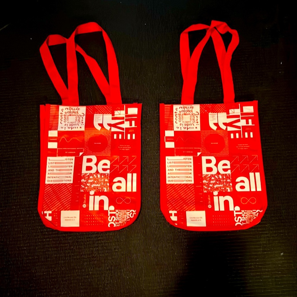 Small size recyclable Lululemon bags